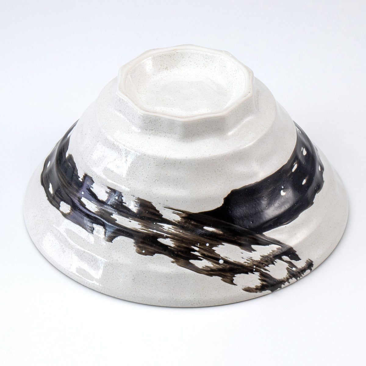 Mino-yaki brushed white noodle bowl, view 4
